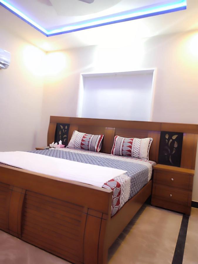 Lavish Inn Islamabad Zewnętrze zdjęcie