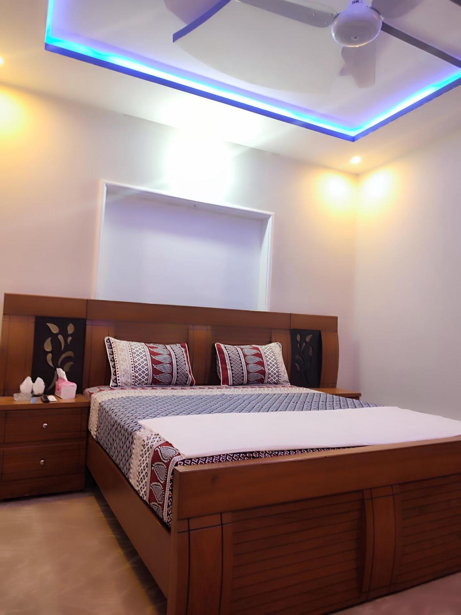 Lavish Inn Islamabad Zewnętrze zdjęcie